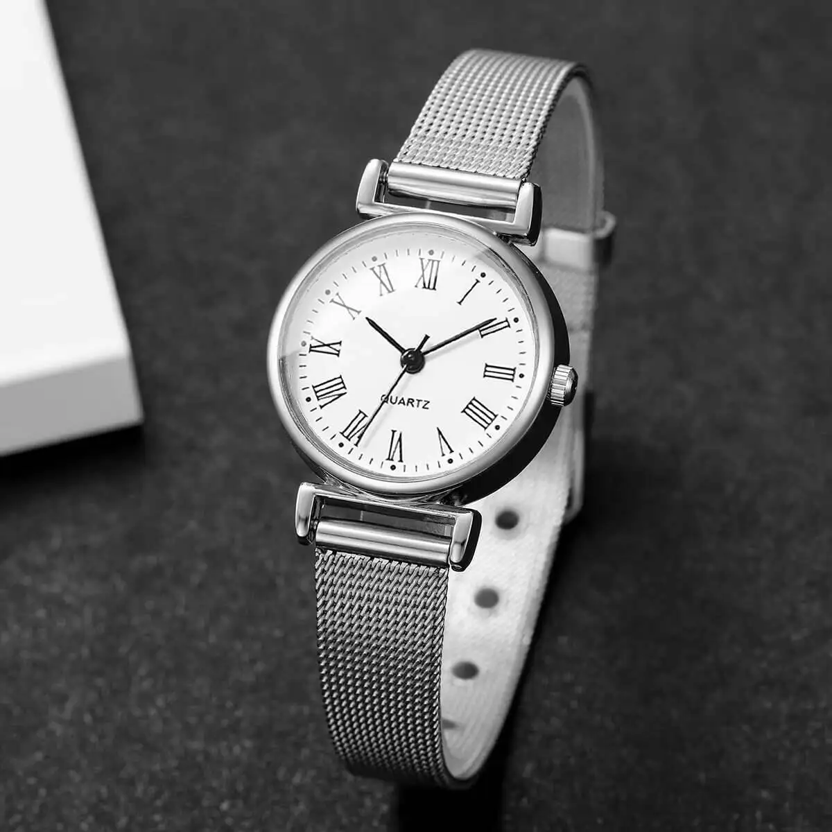 1/2 SZT. Modne Zegarki Damskie – Stainless Mesh Band recenzja i cena