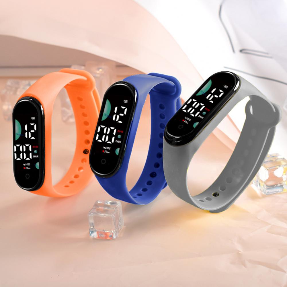 Zegarek dla dzieci Prezent uro – Smartwatch Touch recenzja i cena